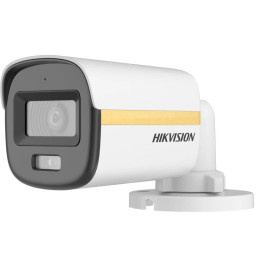 HDTVI відеокамера Hikvision DS-2CE10DF3T-LFS 2МП (2.8мм) HDTVI відеокамера Hikvision DS-2CE10DF3T-LFS 2МП (2.8мм)